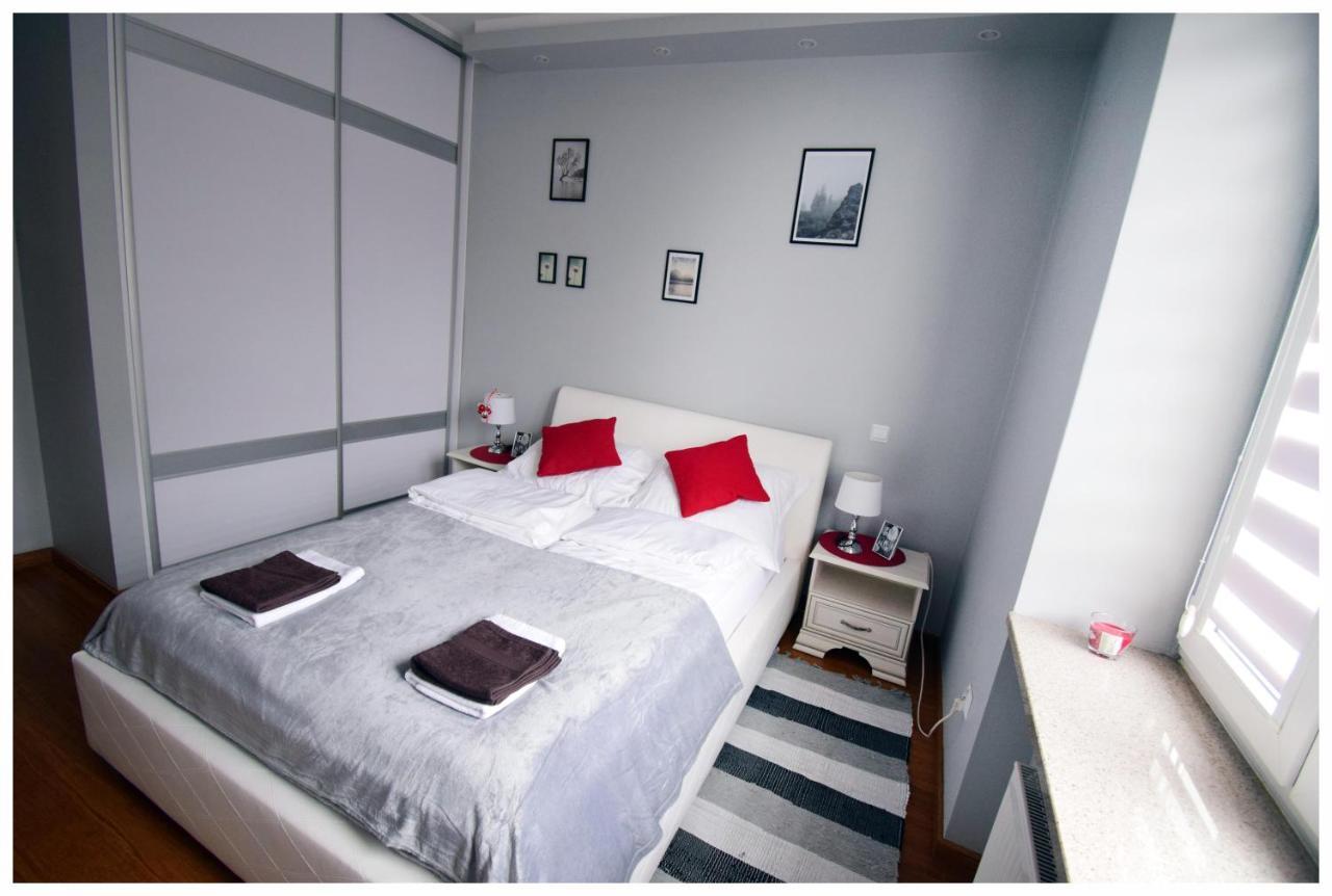 Color 24 Apartament IV Leilighet Stalowa Wola Eksteriør bilde