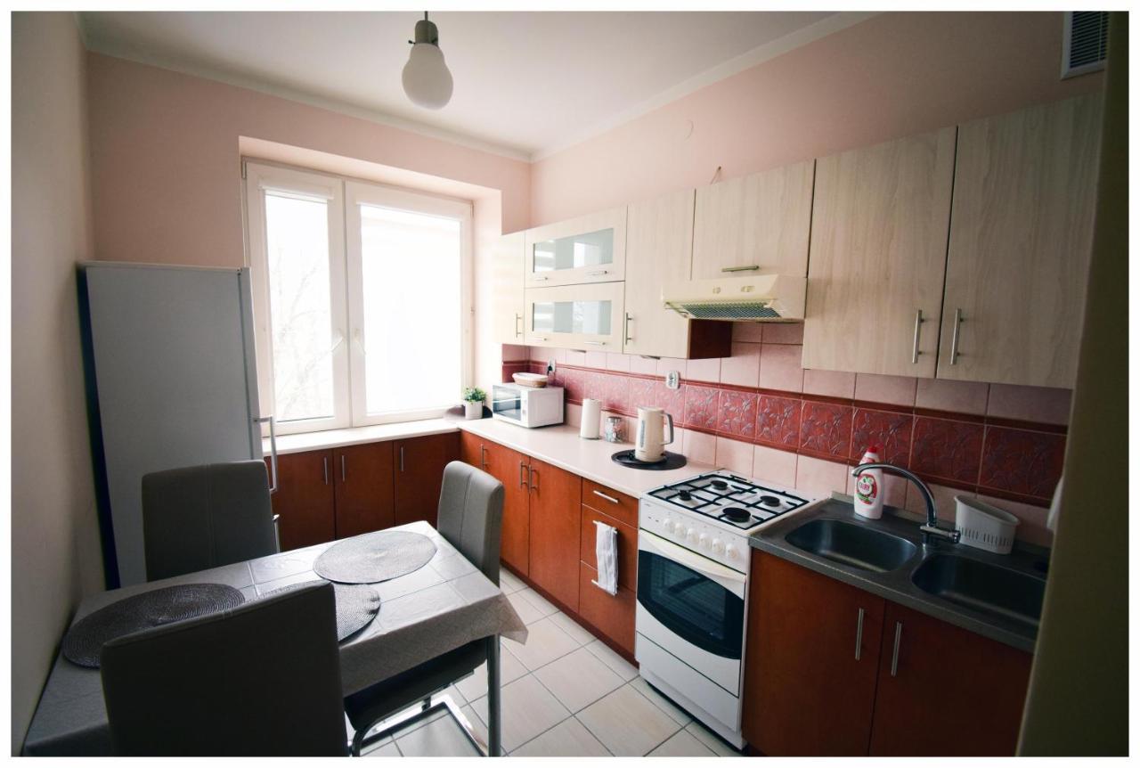 Color 24 Apartament IV Leilighet Stalowa Wola Eksteriør bilde