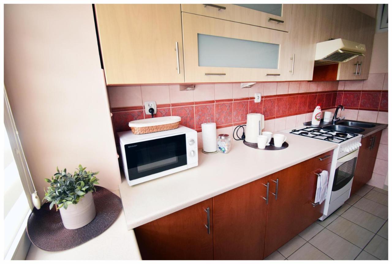 Color 24 Apartament IV Leilighet Stalowa Wola Eksteriør bilde
