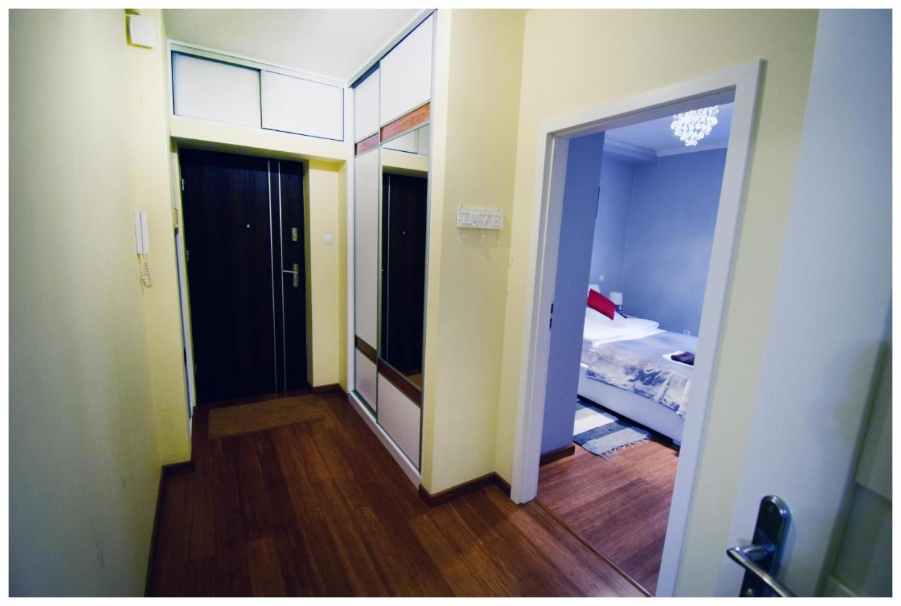 Color 24 Apartament IV Leilighet Stalowa Wola Eksteriør bilde
